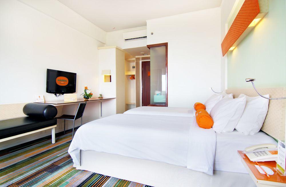 Harris Hotel Batam Center Extérieur photo