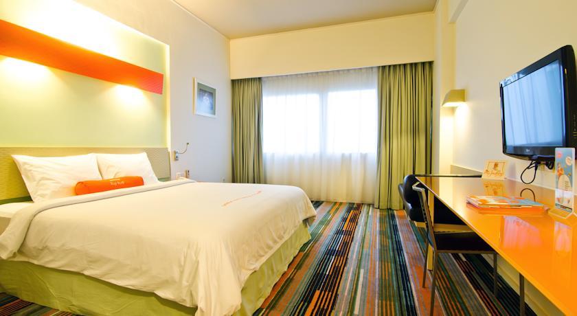 Harris Hotel Batam Center Extérieur photo
